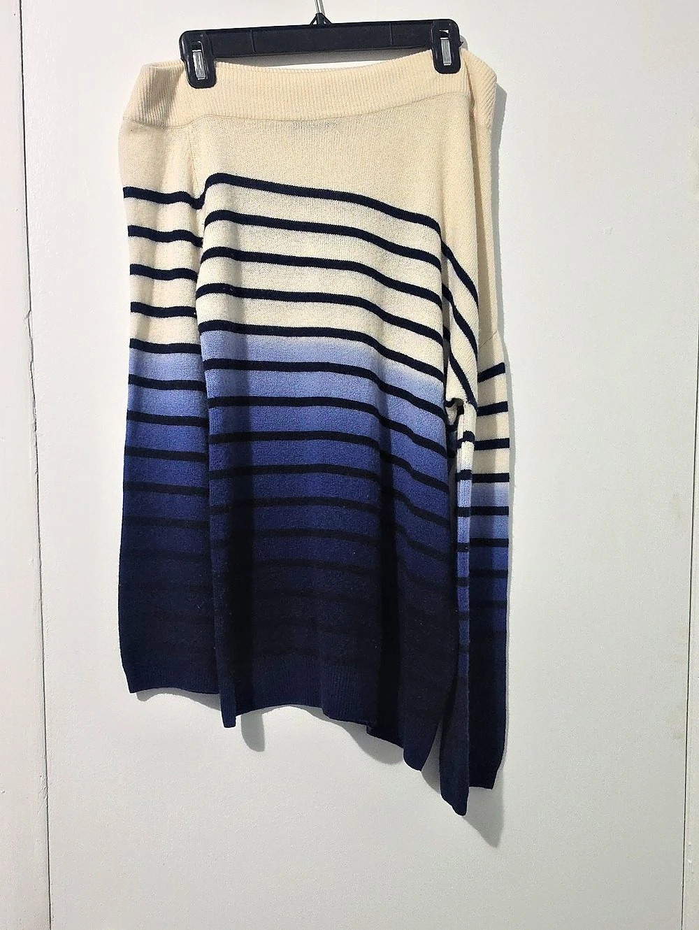 Christopher Fischer Black Label Cashmere Sweater in Blue & Cream Like New